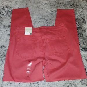 New Style & Co red skinny jeans tummy control size 6
